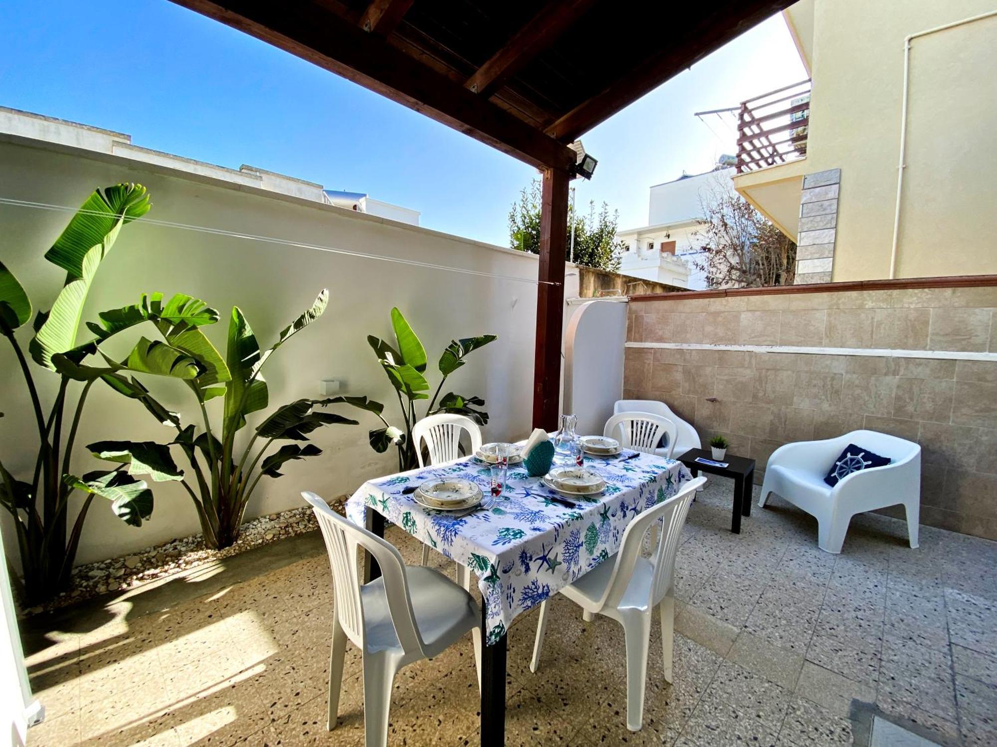 Aria Di Mare Mancaversa - Elegante Appartamento Marina di Mancaversa Exterior photo